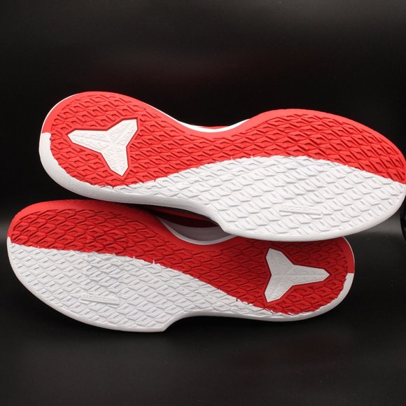 Nike Kobe Bryant Mamba Focus Zoom Sneakers - Picture 6 of 8